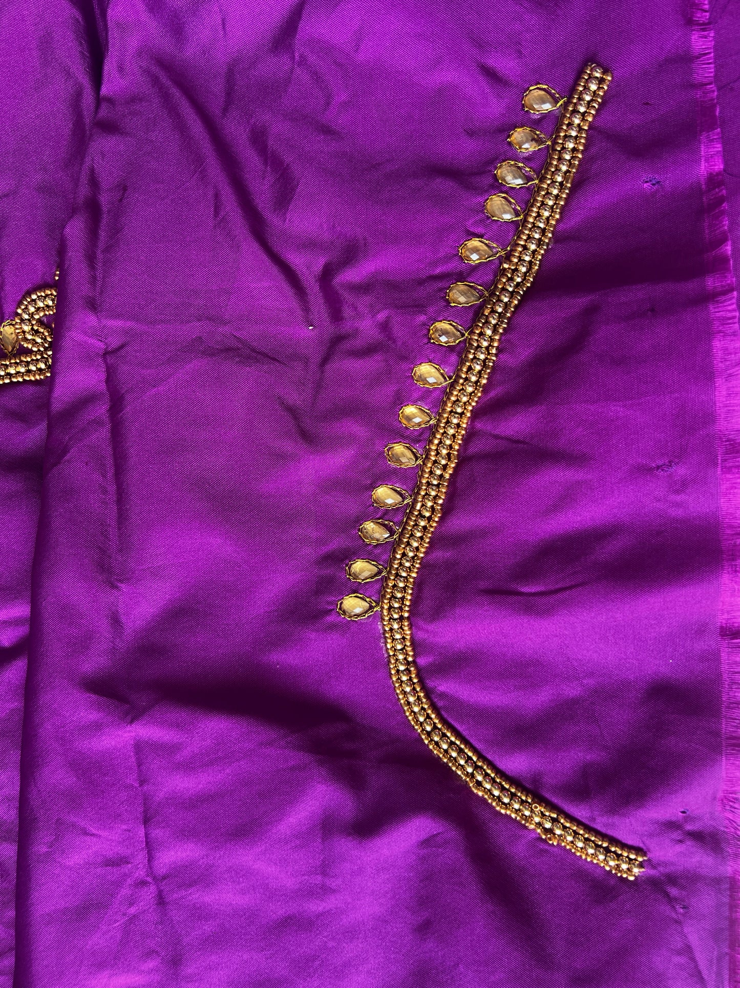 Where Threads Tell a Royal Tale