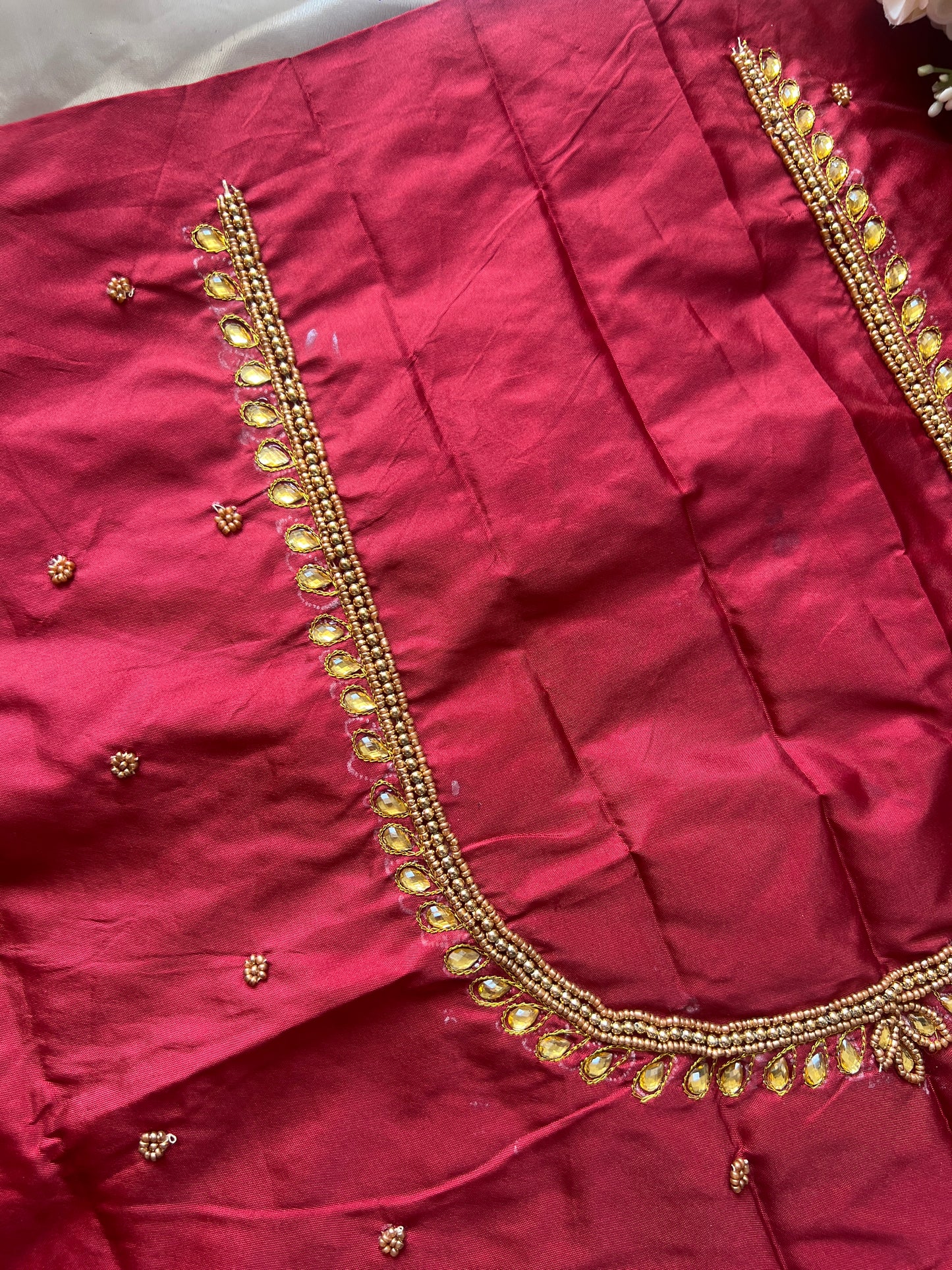 Neck to Sleeve – Aari Work that Speaks Tradition