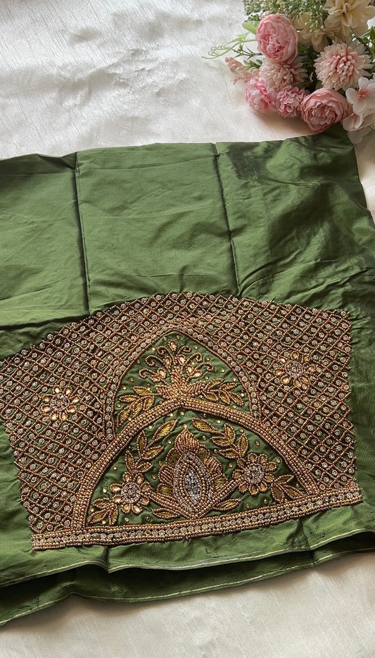 Royal Elegance in Green