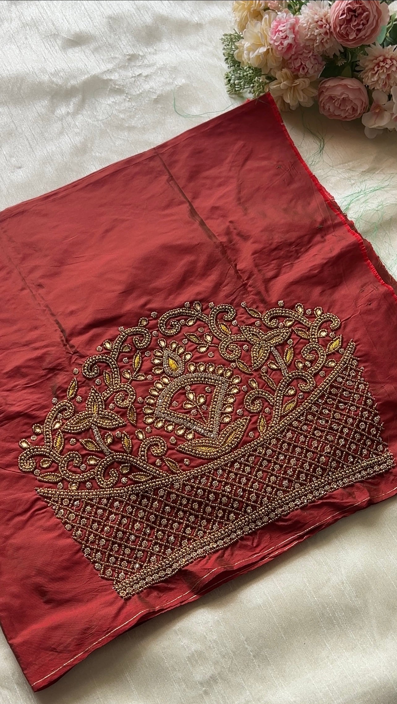 Regal Charm in Maroon